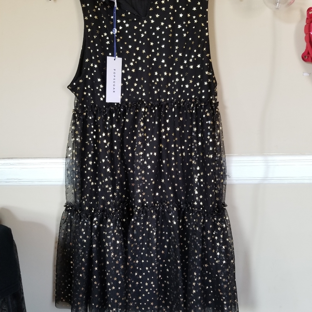 Dress - Picture 2 of 7